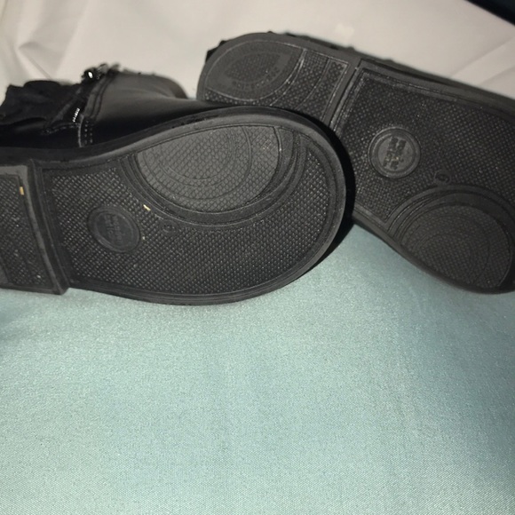 New Girls Black Boots - Picture 8 of 8